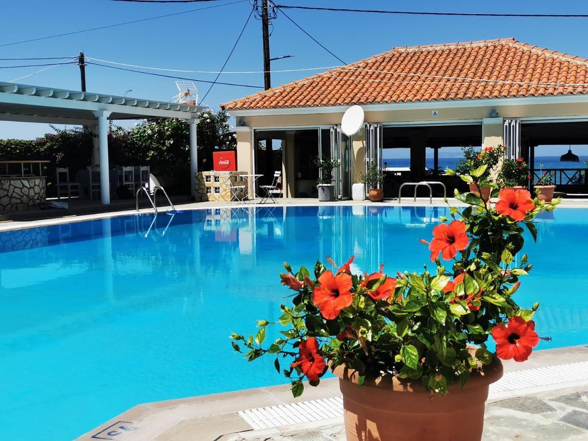 Nafsika Hotel Agios Stefanos Avliotes  Esterno foto