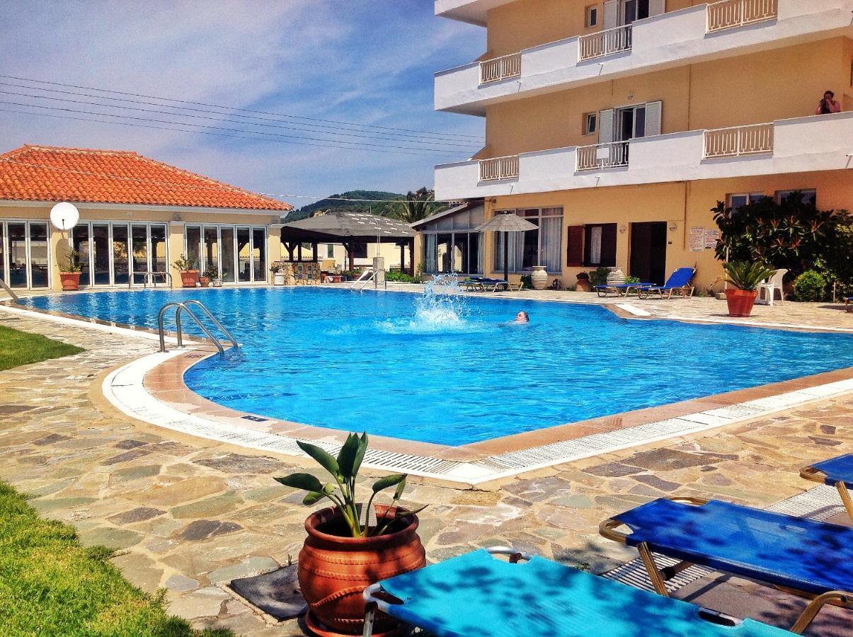 Nafsika Hotel Agios Stefanos Avliotes  Esterno foto